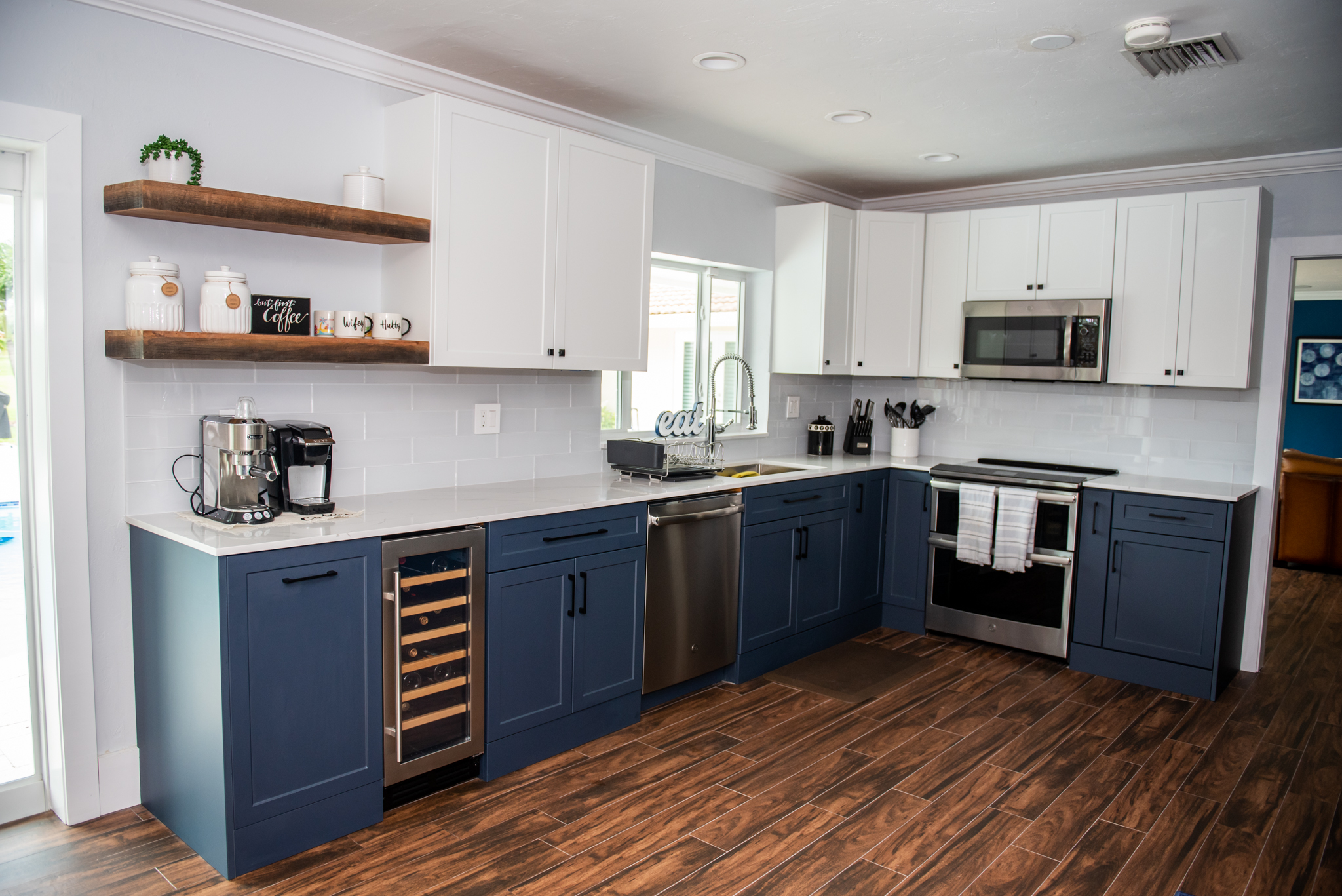 Kitchen Design: Shelving vs. Cabinets?